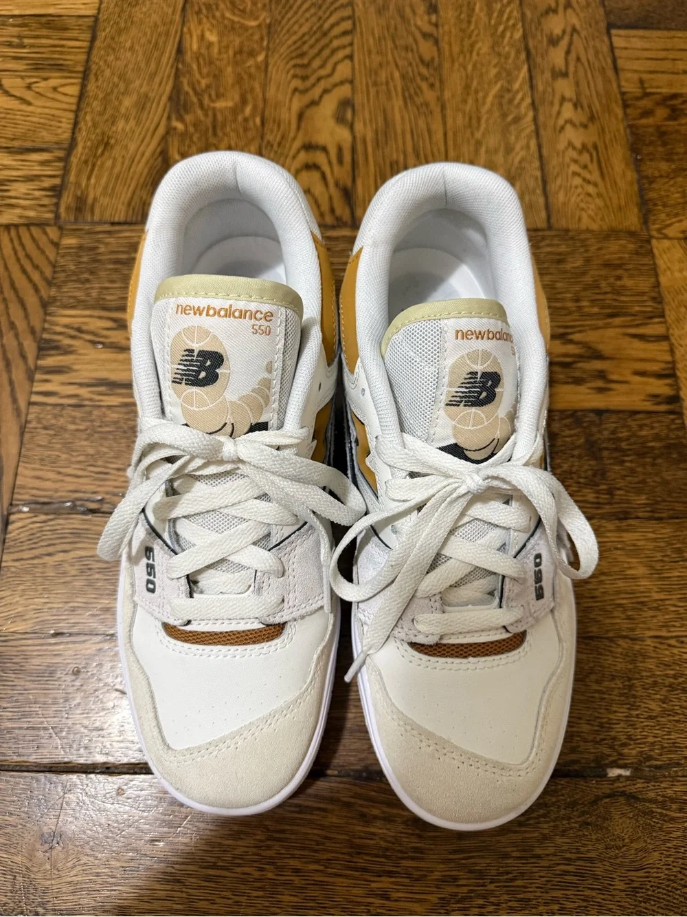 Women’s New Balance 550, size 8 - Picture 2 of 7